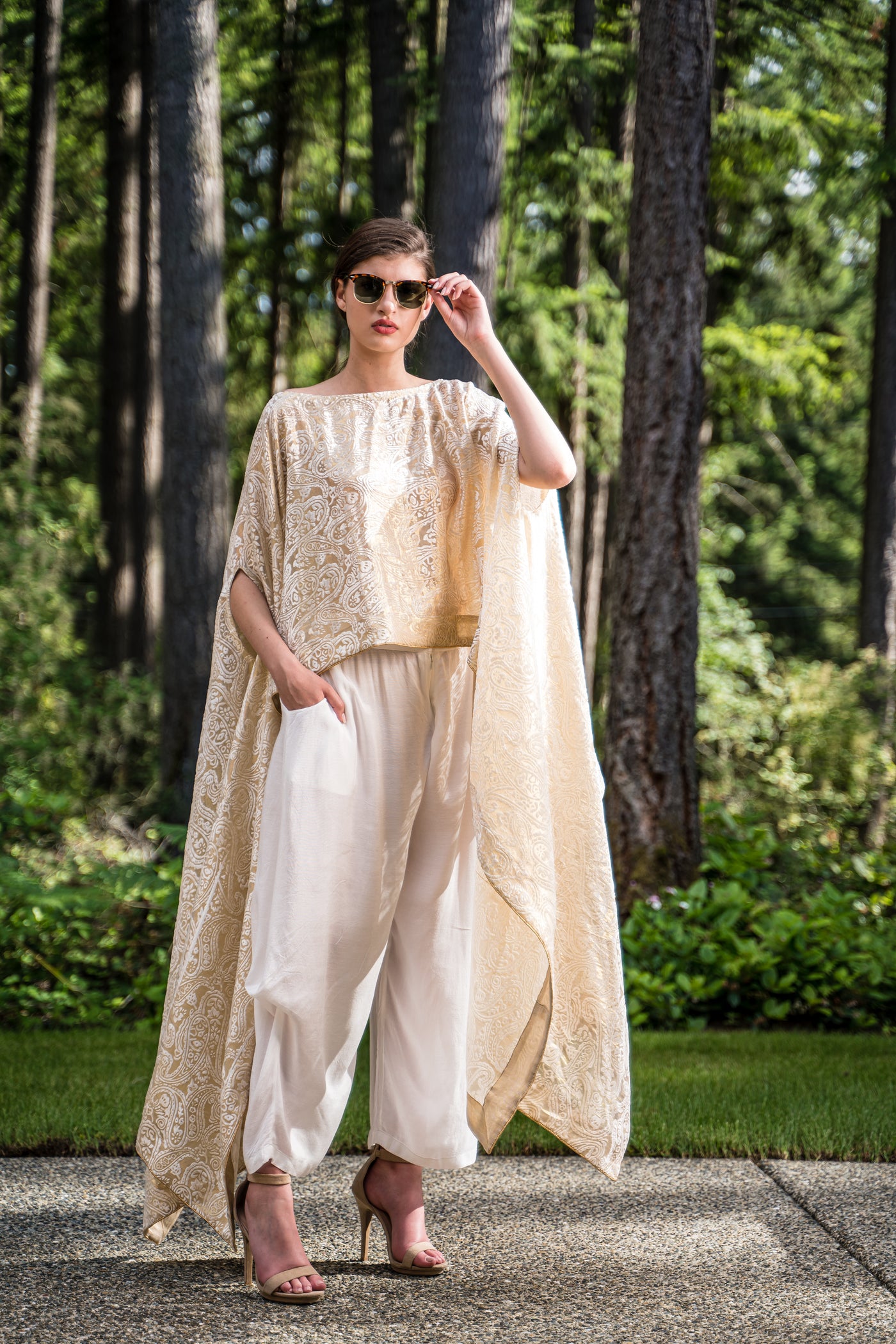 2 Piece Aladdin Pant with Cape Top